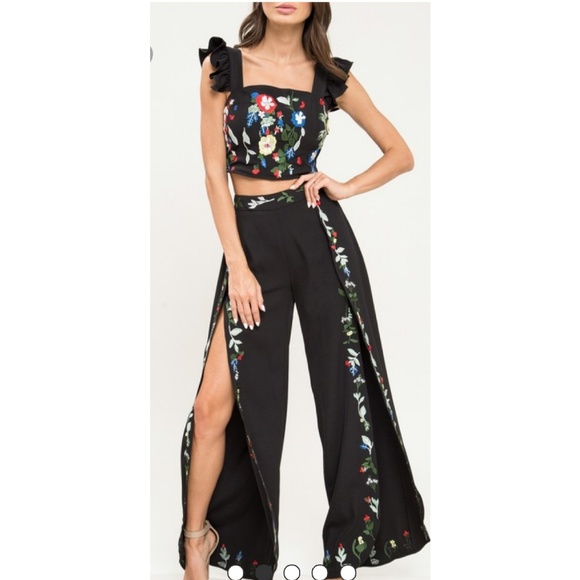 Floral Pant Set - Picture 4 of 5